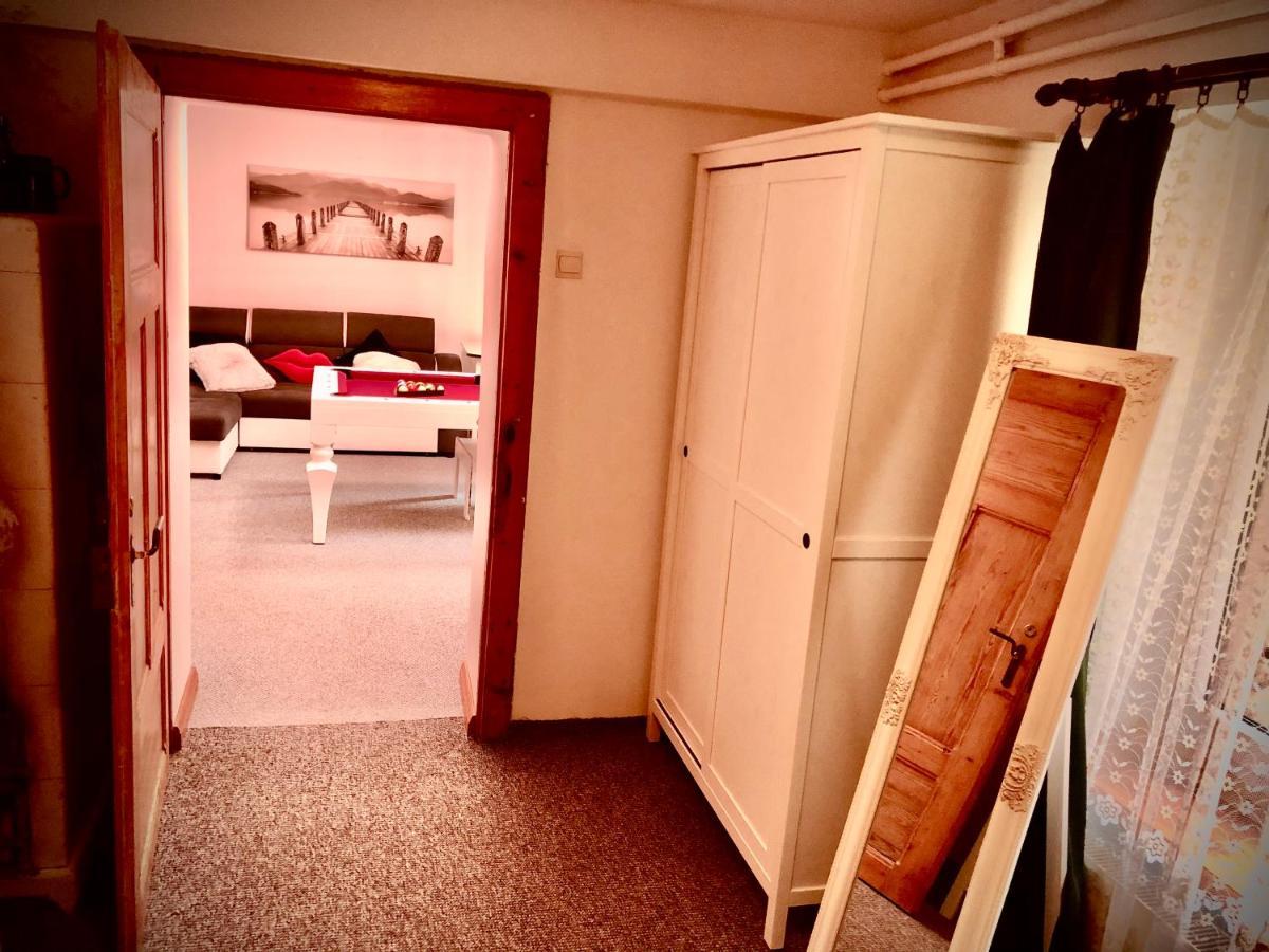 Jodla I Modrzew Appartement Jelenia Góra Buitenkant foto